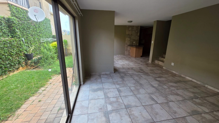 3 Bedroom Property for Sale in Melodie North West